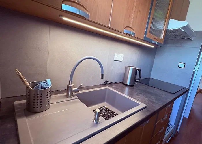 Apartmán U Tenisového Kurtu *